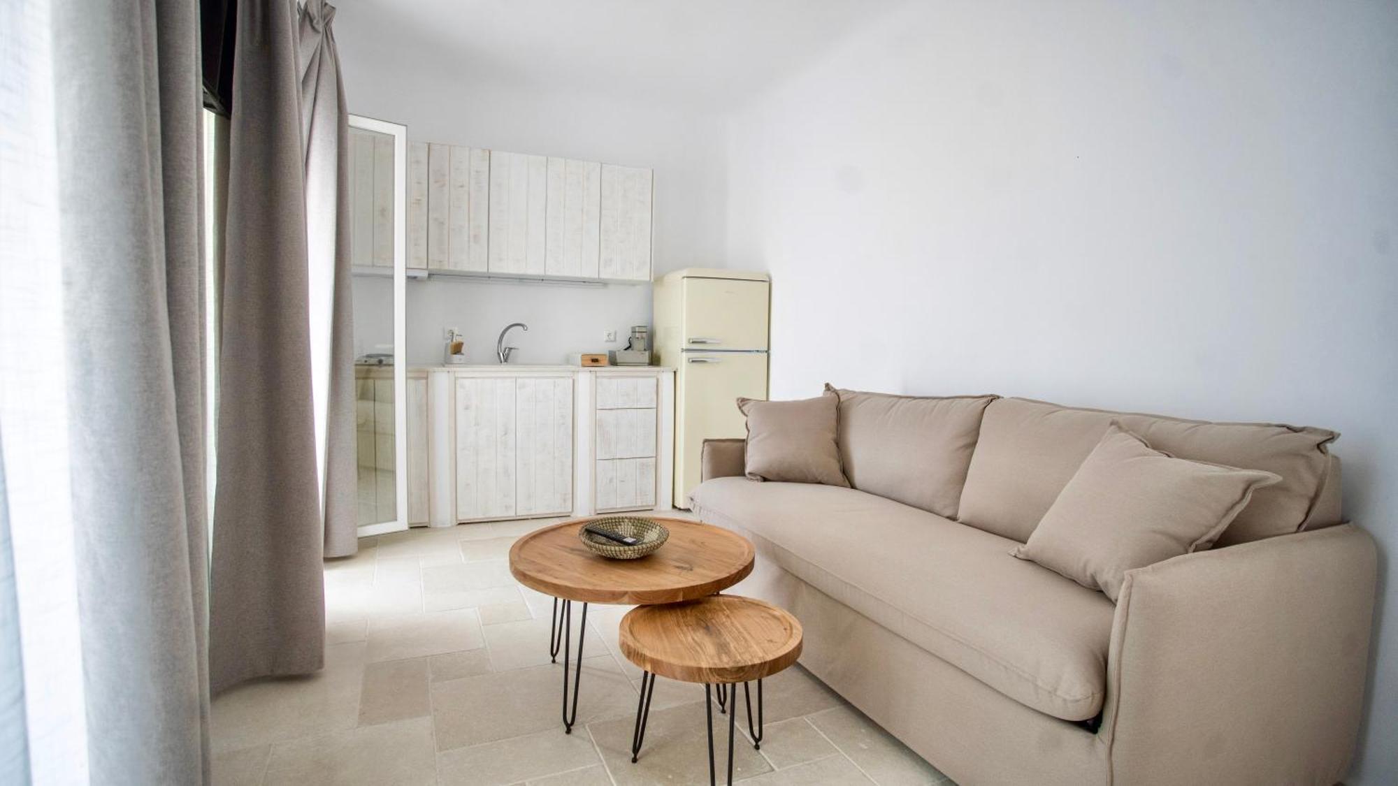 Apartment Gaia Mykonos & *